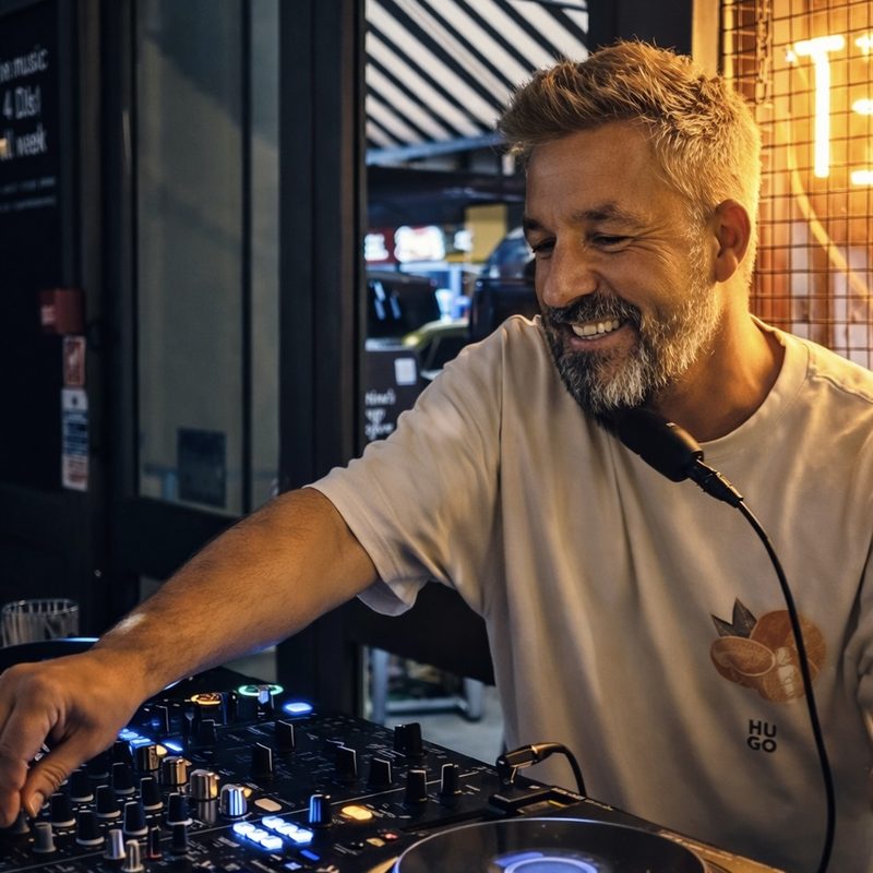 Steve Bell — DancersHip resident DJ and host of the DancersHip Show on Mixcloud